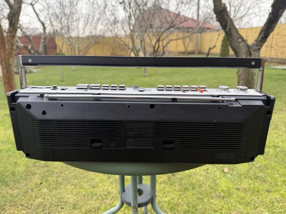 Sony CFS-W80 Rare Vintage Boombox Cassette Player Partially Working