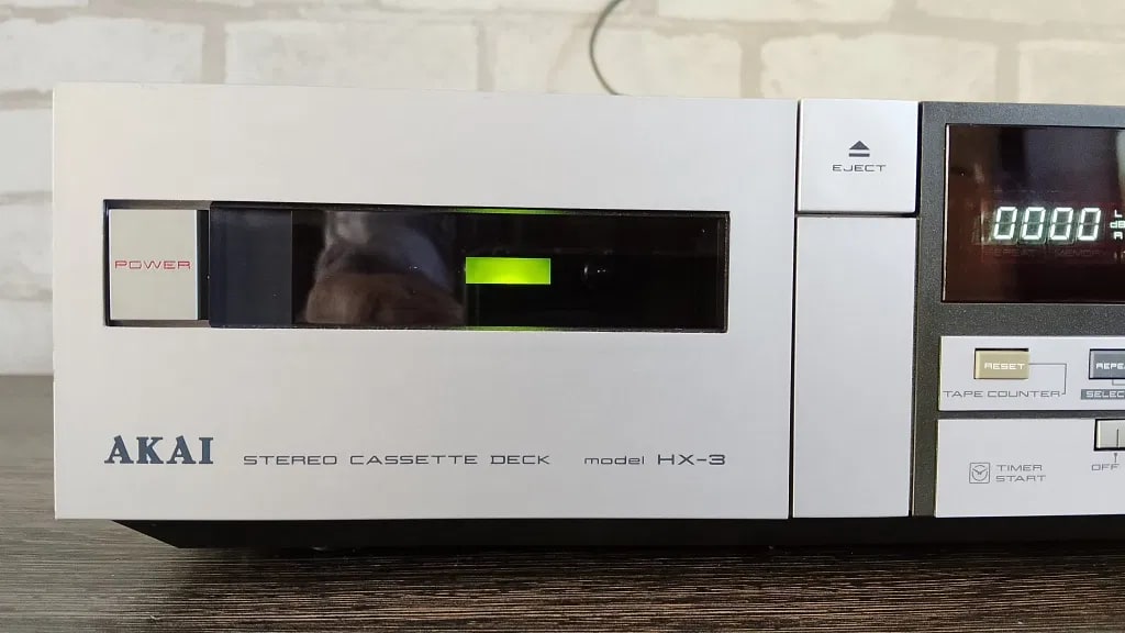 AKAI HX-3 Rare Vintage Cassette Deck Warranty Stereo Dolby B/C Remote