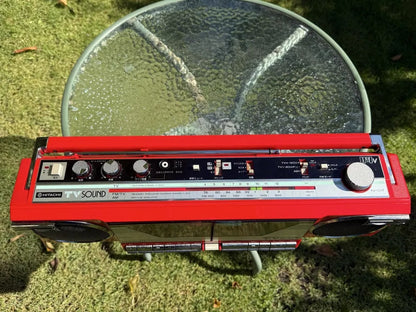 Hitachi W4V Rare Vintage MINT Cassette Boombox Tested Red +original Box