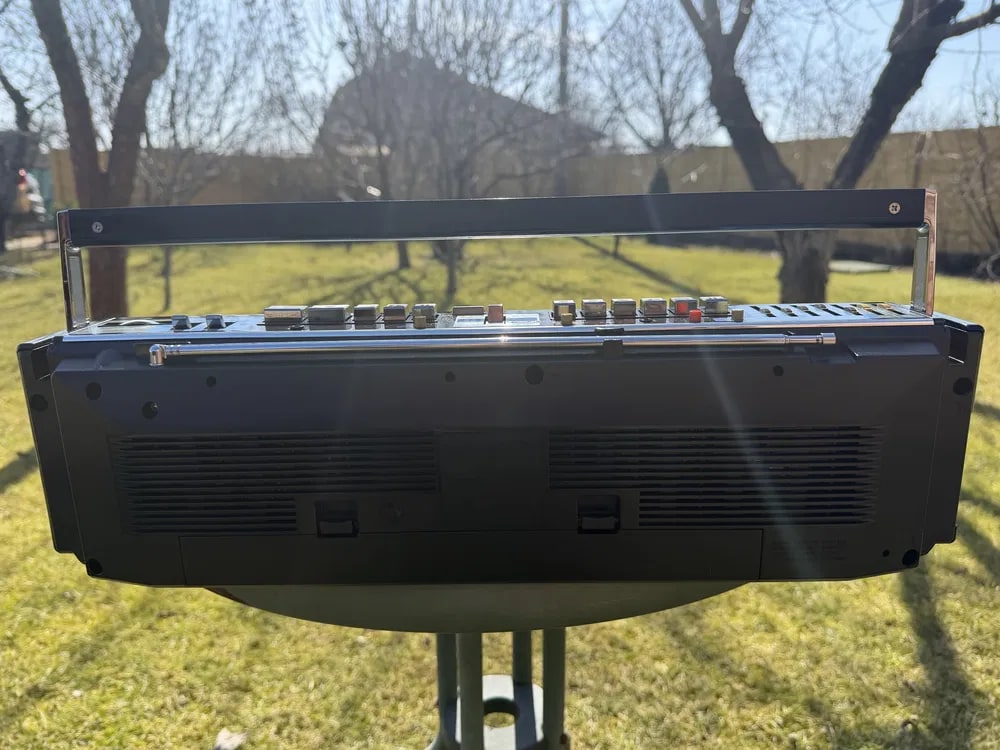Sony CFS-W 90 Rare Vintage Cassette Boombox Getto blaster Working Warranty
