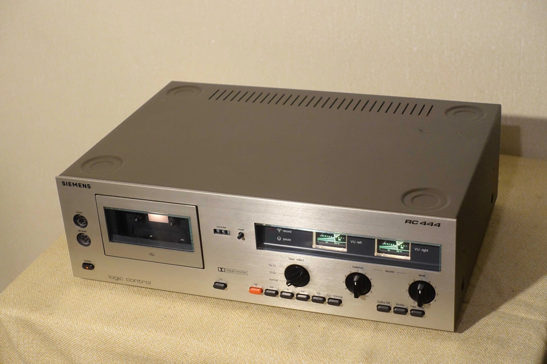 Siemens RC-444 Rare Vintage Cassette Deck Working Warranty 2 Motors VU