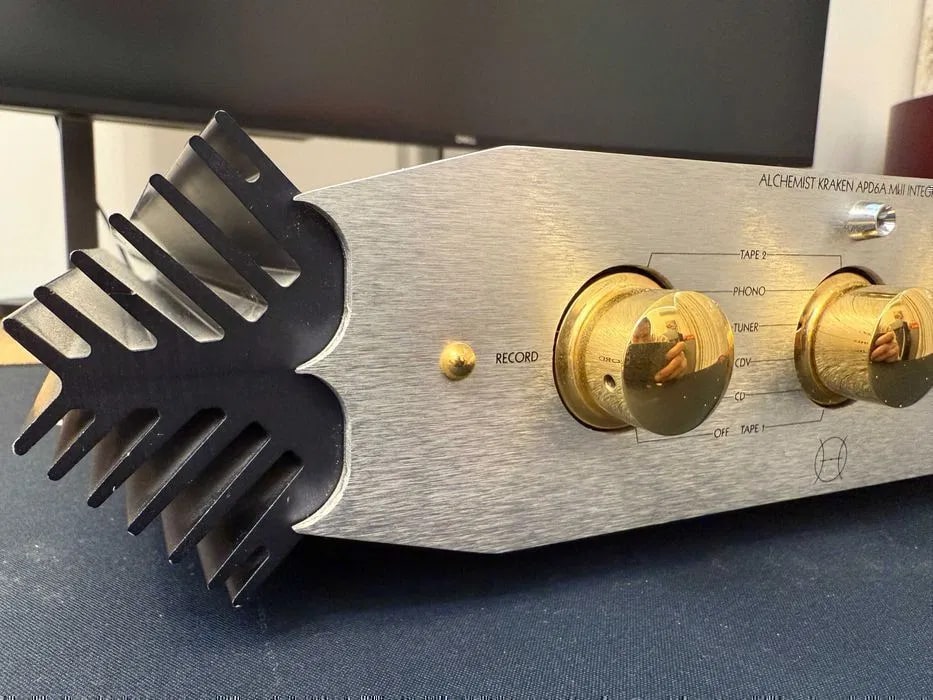 Alchemist Kraken APD6A MkII Rare Vintage MINT Integrated Amplifier Warranty
