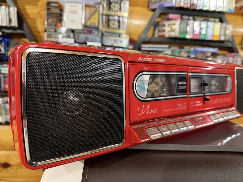 Sanyo U4 W60 Rare Vintage Japan Boombox Serviced Getto blaster Warranty Red