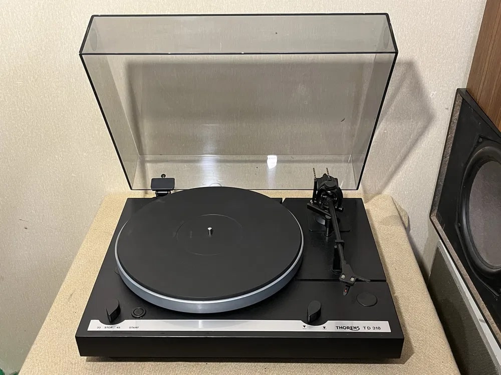 THORENS TD-318 Rare Vintage Turntable Serviced Tested Belt Drive Warranty