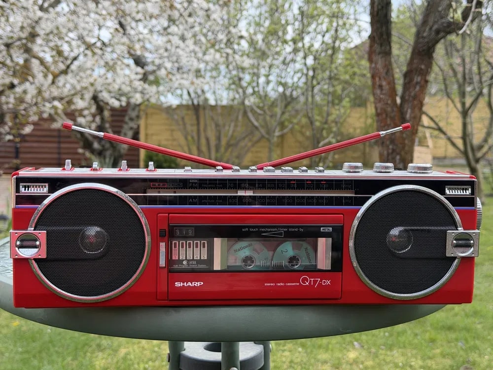SHARP QT-7DX(R) Rare Vintage Cassette Boombox Getto blaster Serviced Warranty