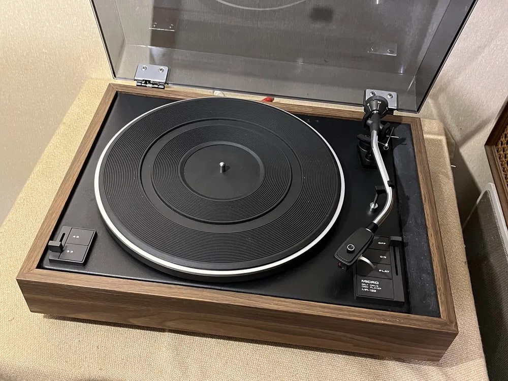 Micro Seiki MR-122 Rare Vintage Turntable Warranty Tested Belt Drive Manual
