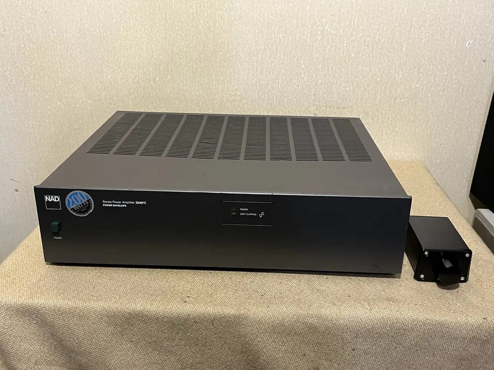 NAD 2240PE Rare Vintage Power Amplifier Working Stereo Hi-Fi