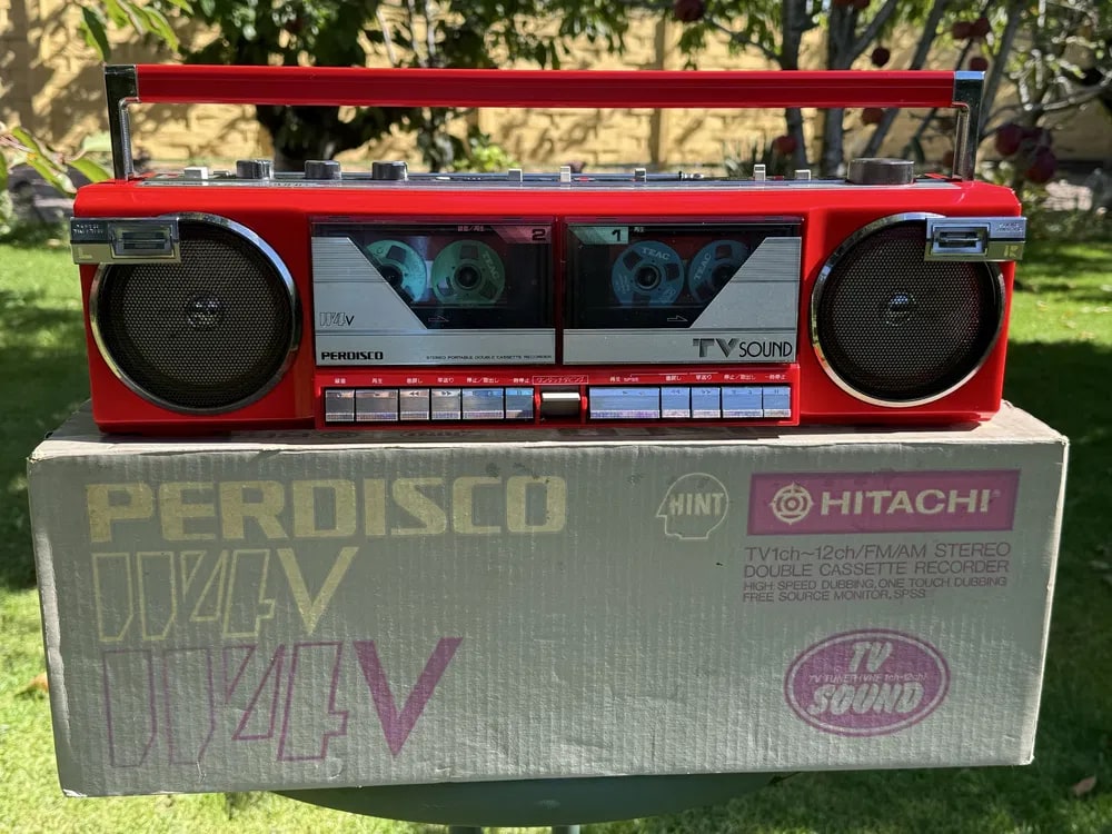Hitachi W4V Rare Vintage MINT Cassette Boombox Warranty Tested Red +original Box