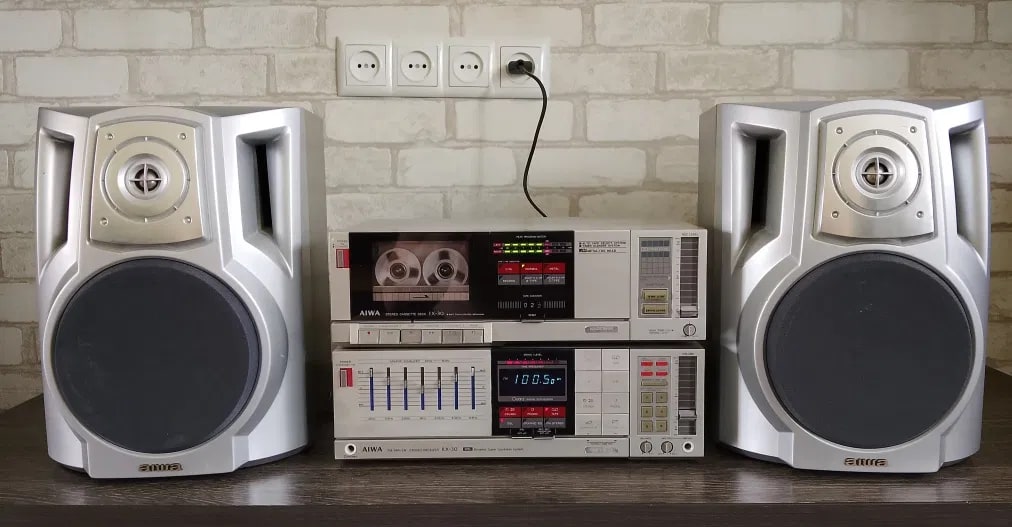 AIWA RX-30 / FX-30 Rare Vintage Receiver Cassette Deck Set Warranty Serviced