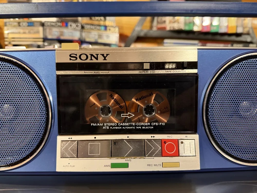 Sony CFS-F10 Rare Vintage MINT Cassette Boombox Tested Portable Warranty Japan