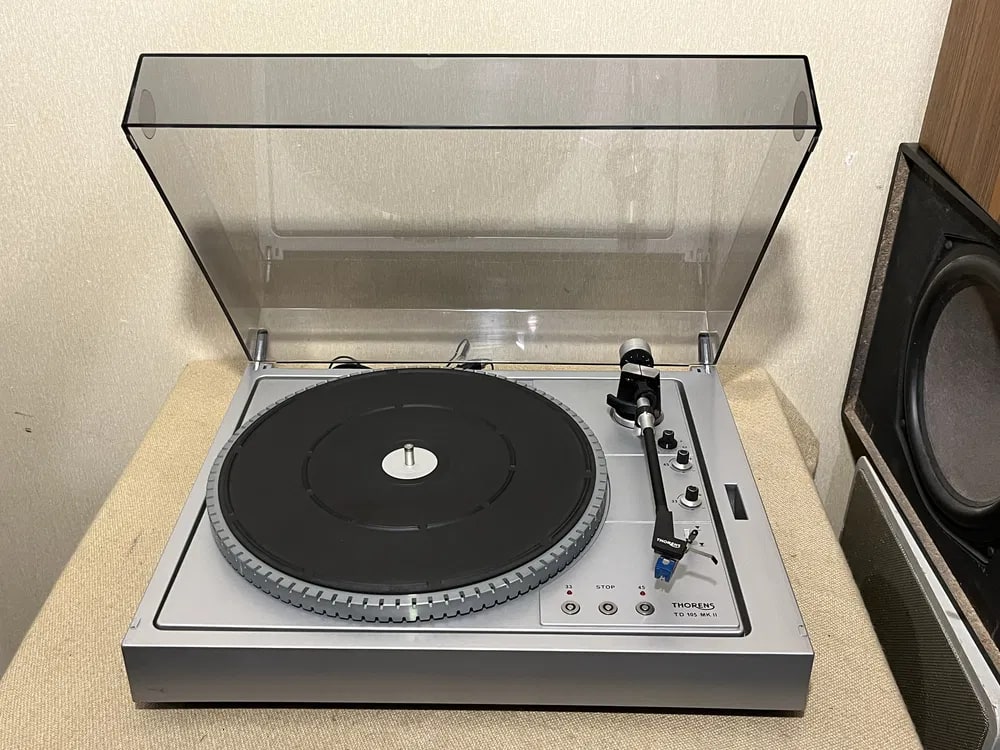 THORENS TD-105 Rare Vintage Turntable Tested Belt Drive Hi-Fi Warranty