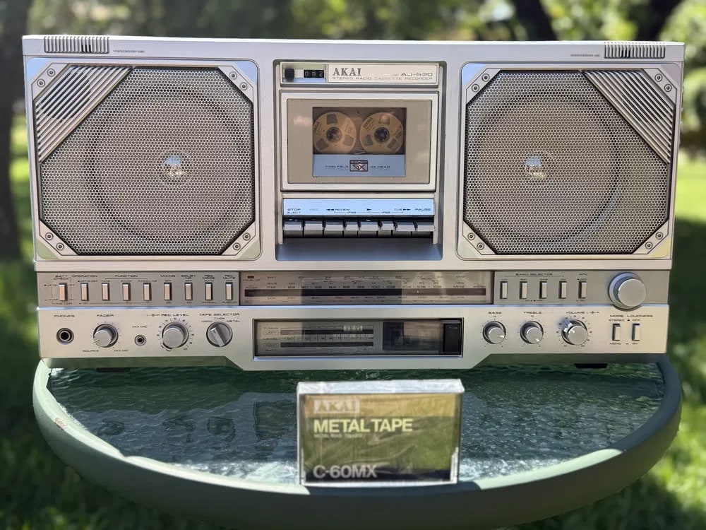 AKAI AJ-530FS Rare Vintage Japan Boombox Getto blaster Serviced Warranty