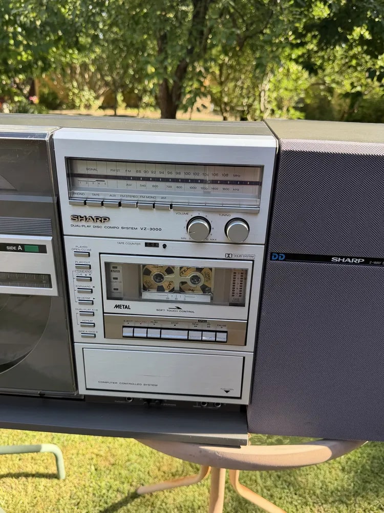 SHARP VZ-3000 Rare Vintage MINT Boombox Serviced Stereo System Cassette