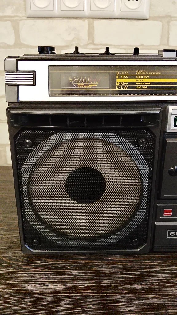 Sharp GF-8585 Rare Vintage Cassette Boombox Ghetto blaster Serviced Warranty