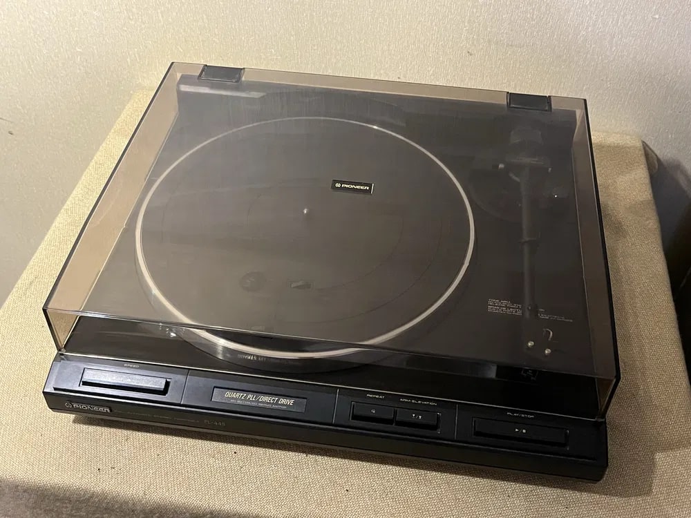 Pioneer PL-445 Rare Vintage Turntable Warranty Working Direct Drive Quartz