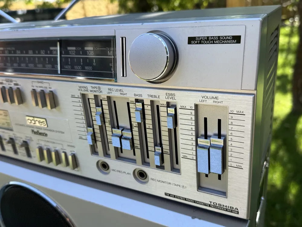 Toshiba RT-S 98 Rare Vintage Boombox Getto blaster Warranty Cassette Serviced