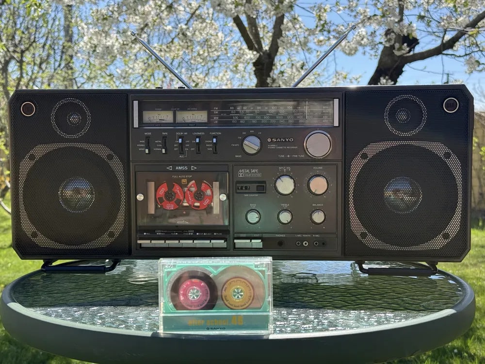 Sanyo M 9998LU Rare Vintage Cassette Boombox Getto blaster Serviced Warranty