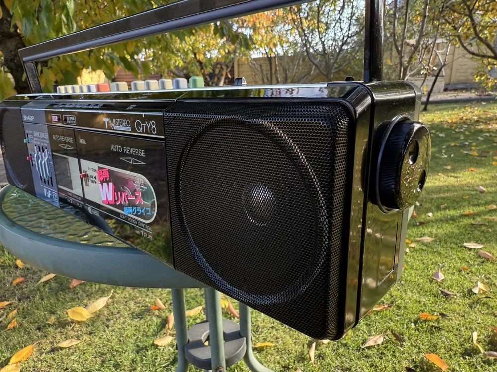 SHARP QT-Y8 Rare Vintage Boombox Stereo Radio Cassette Player
