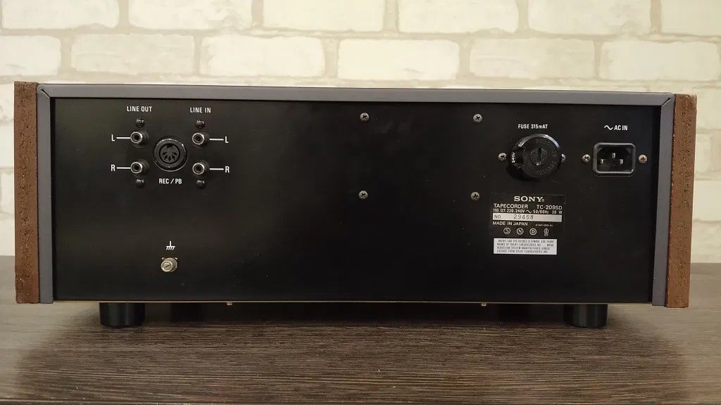 Sony TC-209 SD Rare Vintage Cassette Deck Stereo Dolby B Warranty