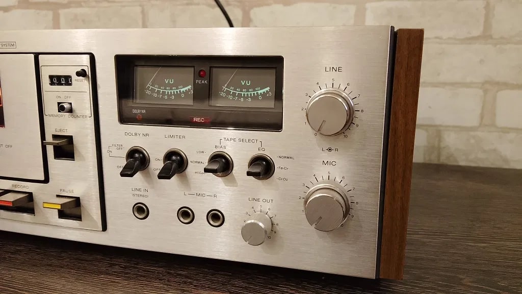 Sony TC-209 SD Rare Vintage Cassette Deck Stereo Dolby B Warranty