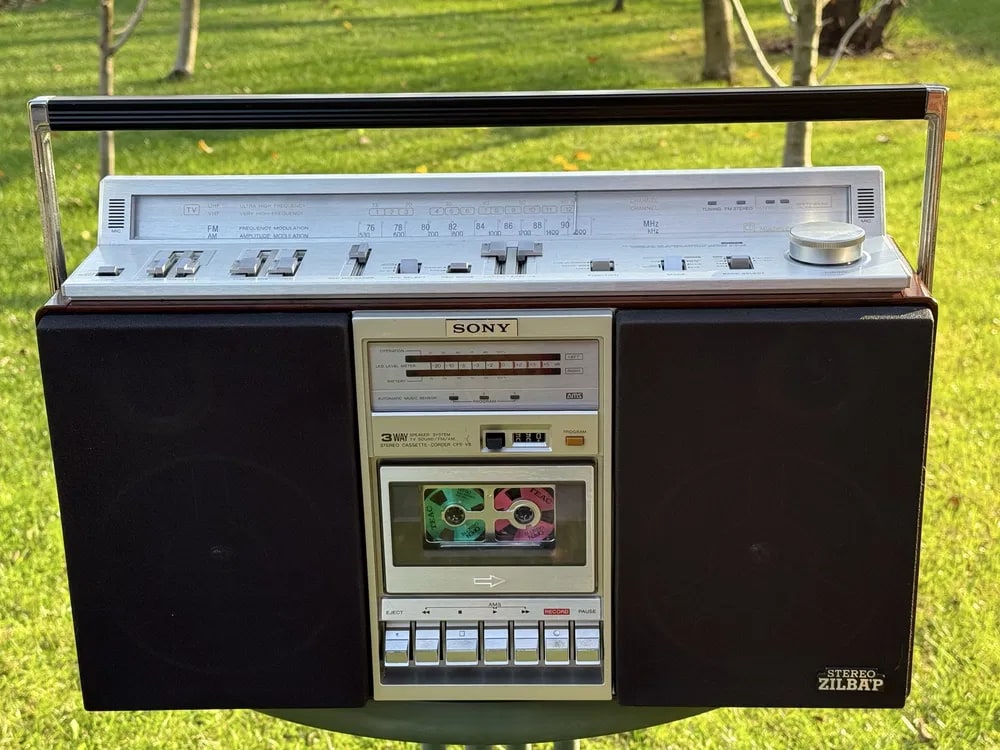 SONY CFS-V8 ZILBAR Rare Vintage Cassette Boombox Serviced Tested Japanese Hi-Fi
