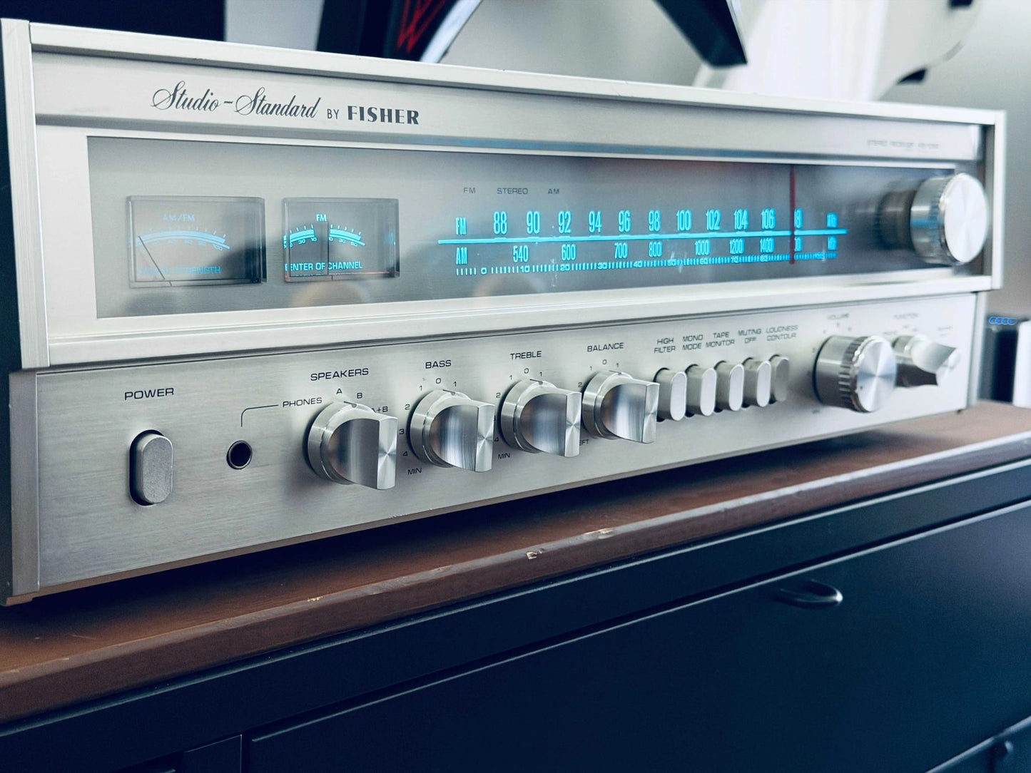 Fisher RS-1052 Studio Standard MINT Rare Vintage  Receiver Serviced Warranty