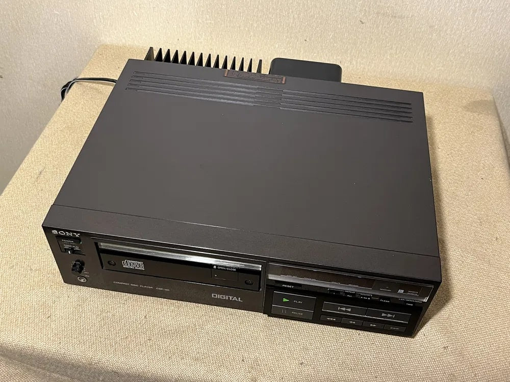 Sony CDP-101 Rare Vintage CD Player Tested 101V Warranty