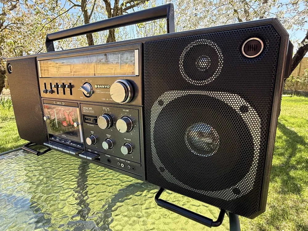 Sanyo M 9998LU Rare Vintage Cassette Boombox Getto blaster Serviced Warranty