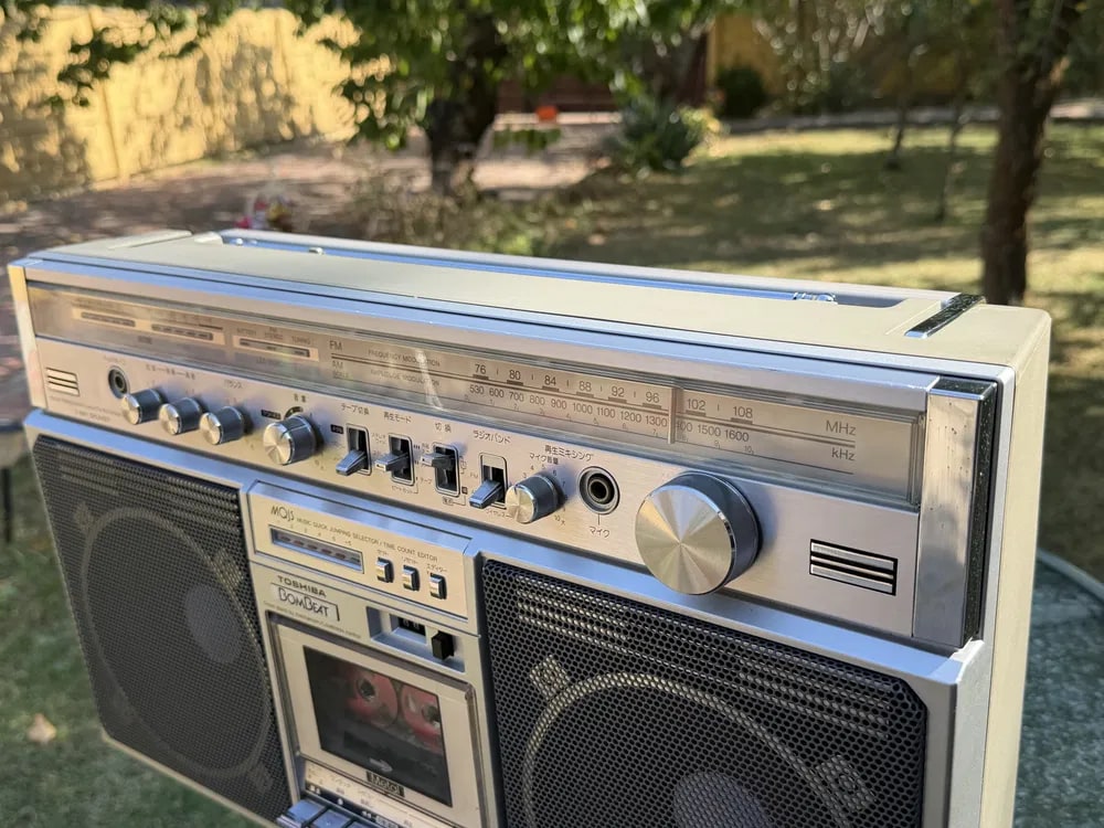 Toshiba RT-S85 Rare Vintage MINT Boombox Tested Stereo Cassette Player
