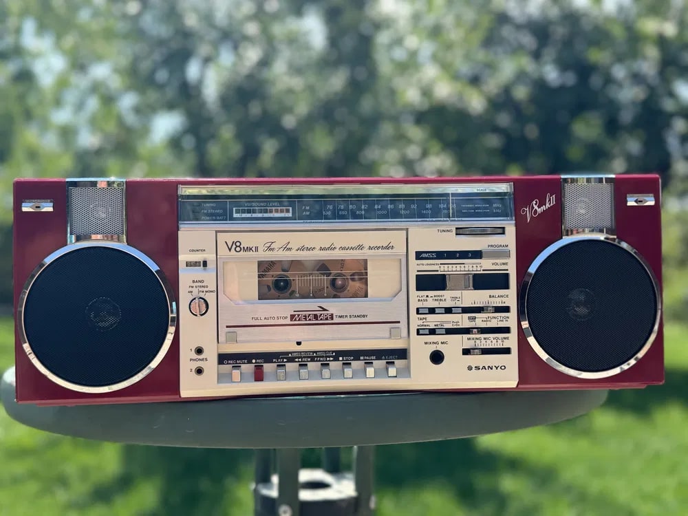 SANYO MR-V8MK Rare Vintage Mint Boombox Warranty 220V Fully Working Serviced