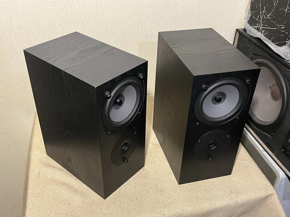 Rega RS1 Rare Vintage MINT Bookshelf Speakers Tested Working Hi-Fi Audio