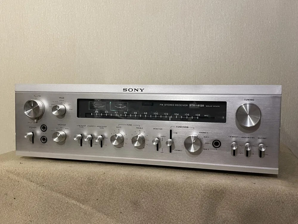 Sony STR-6120 Rare Vintage 1960s  MINT Stereo Receiver Warranty  Phono 2x60W
