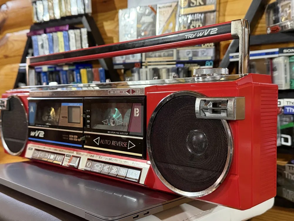 Sanyo MR-WV2(R) Rare Vintage Cassette Boombox Getto blaster Serviced Warranty