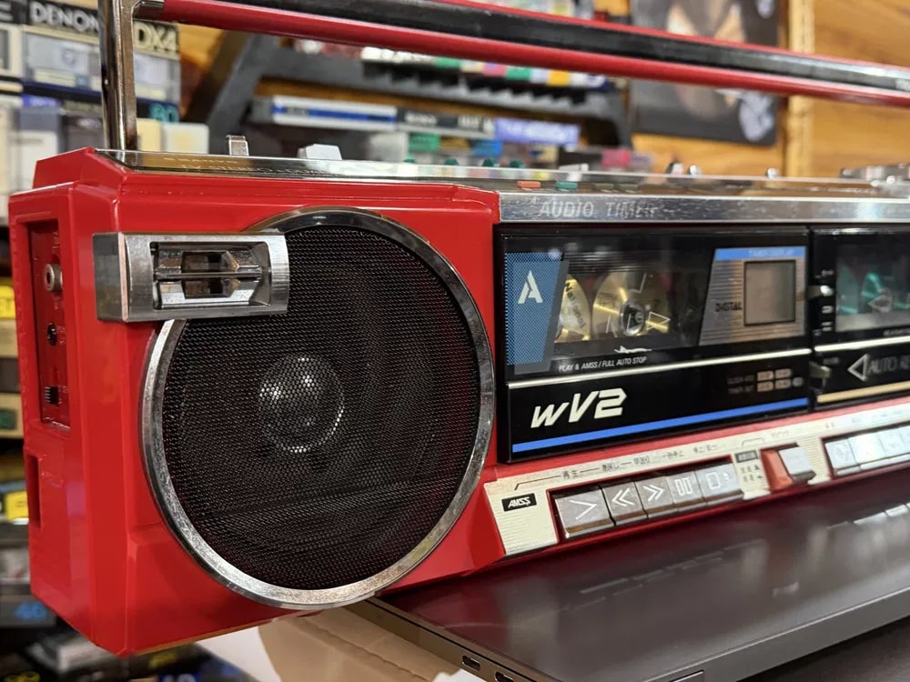 Sanyo MR-WV2(R) Rare Vintage Cassette Boombox Getto blaster Serviced Warranty