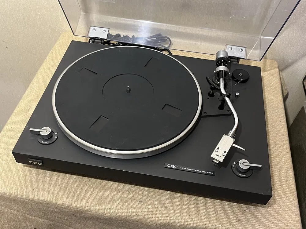 C.E.C. BD-2200 Rare Vintage Turntable Serviced Warranty Tested Serviced