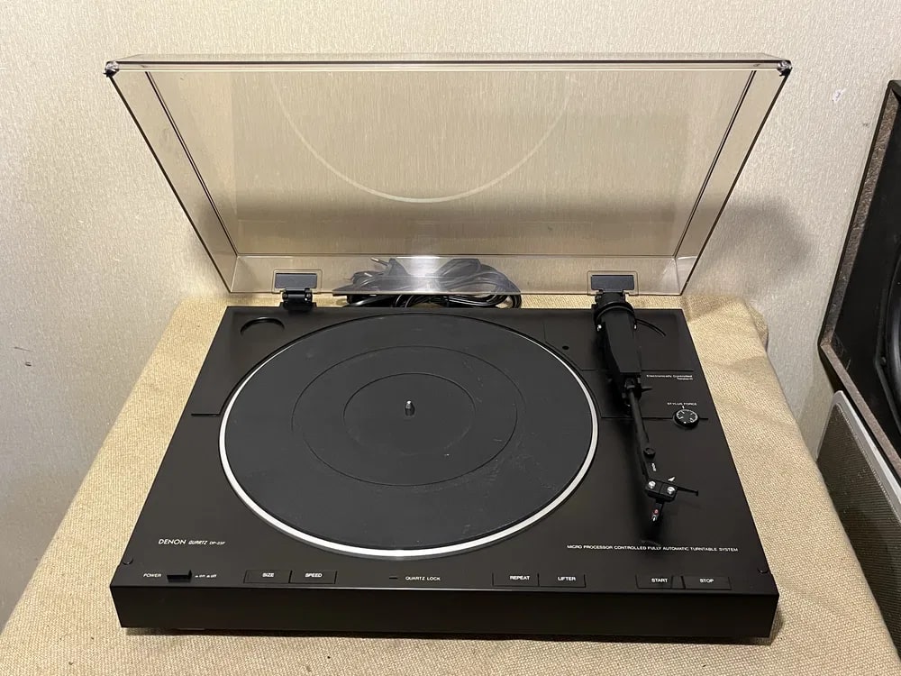 Denon DP-23F Rare Vintage Turntable Warranty Working Direct Drive Quartz