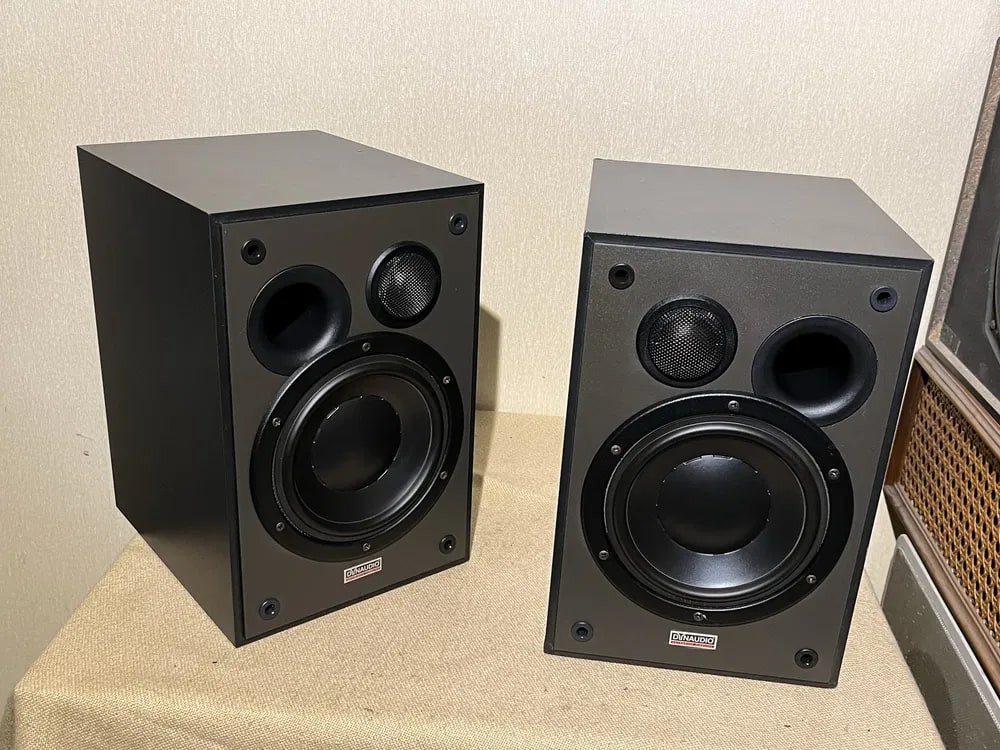 Dynaudio Audience 5 Rare Vintage Bookshelf Speakers Working Warranty