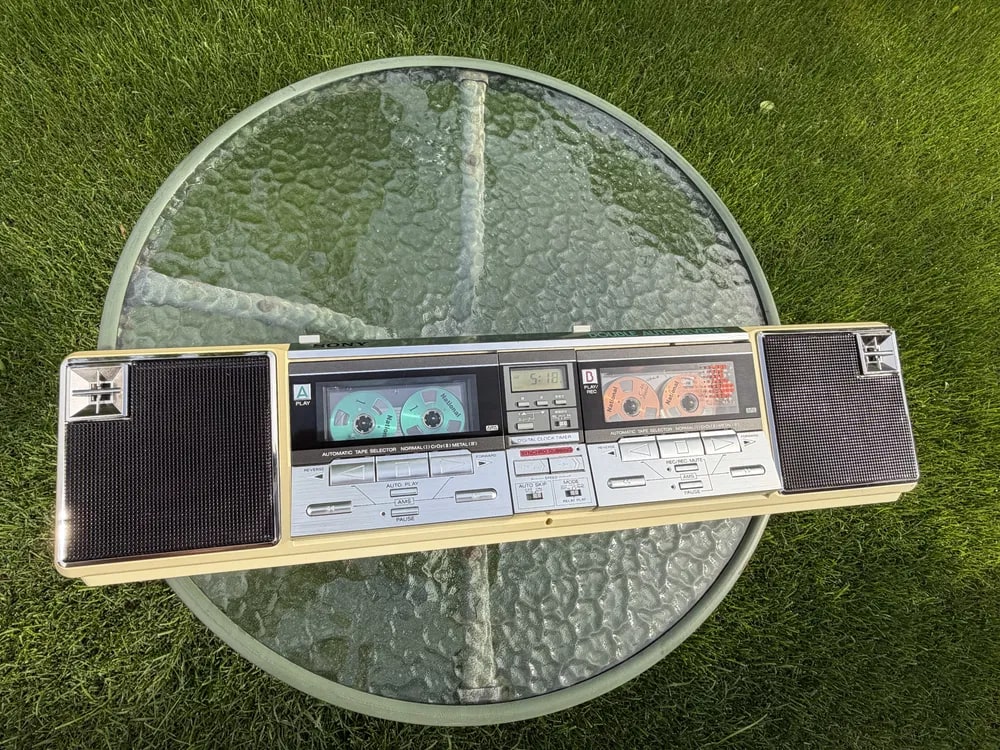 Sony CFS-W901 Rare Vintage MINT Collectible Cassette Boombox Getto blaster