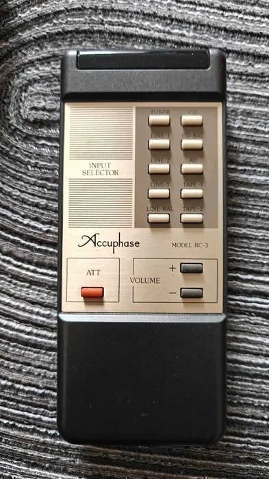 Accuphase E-405 Rare Vintage MINT Integrated Amplifier Serviced Warranty MM/MC