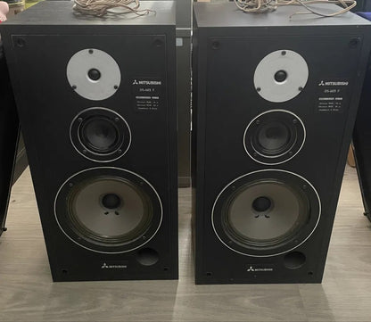 Mitsubishi MC-8000 Rare Vintage Music Center Stereo System With Speakers