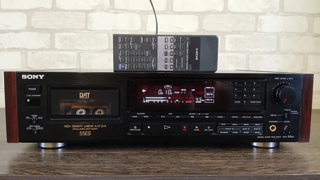 Sony DTC-55ES Rare Vintage MINT DAT Deck Warranty Remote Serviced