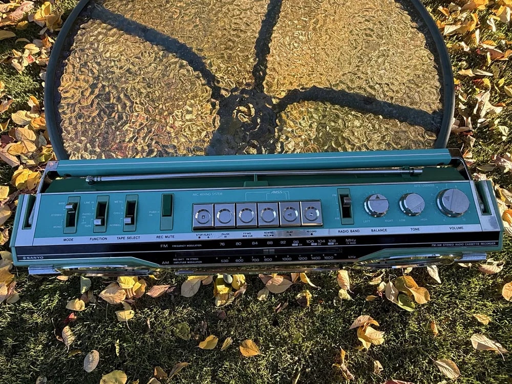 Sanyo U4 SF Rare Vintage Boombox Cassette Radio Working Stereo Analog