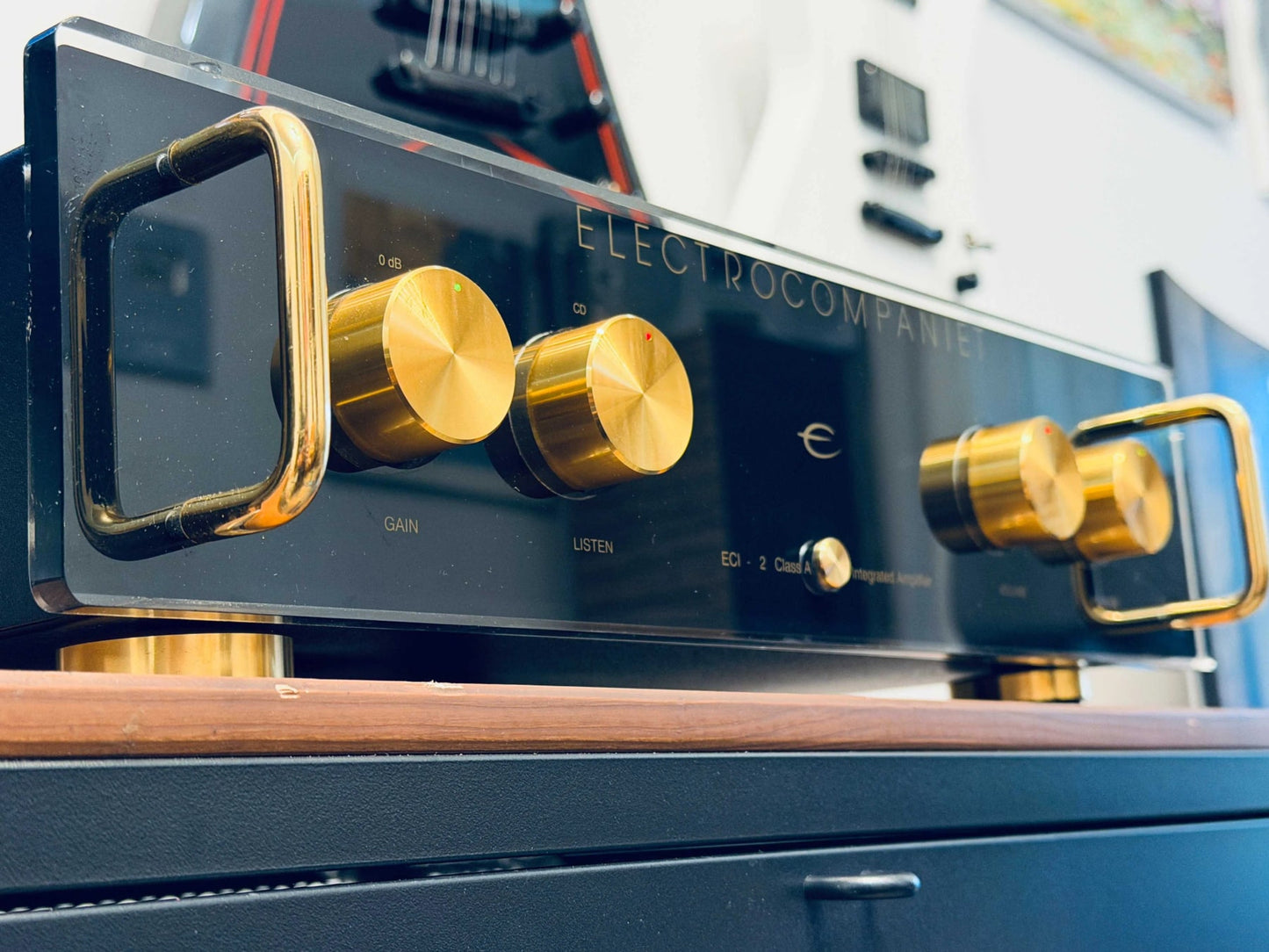 Electrocompaniet ECI 2 Rare MINT Gold Integrated Amplifier Warranty Class A