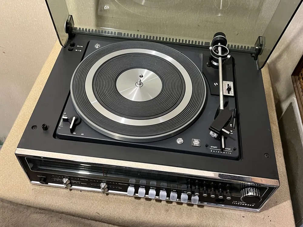 Telefunken HI-FI Center 4040 + L71 Rare Vintage Turntable System Warranty