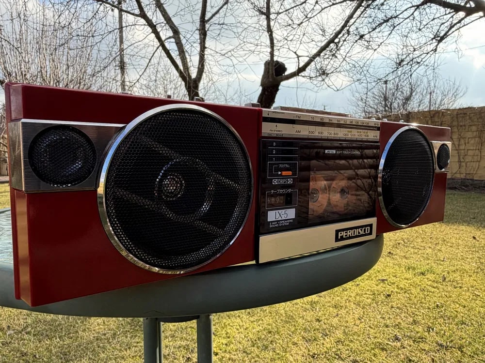 Hitachi TRK-LX 5 Rare Vintage MINT Cassette Boombox Serviced Warranty Serviced