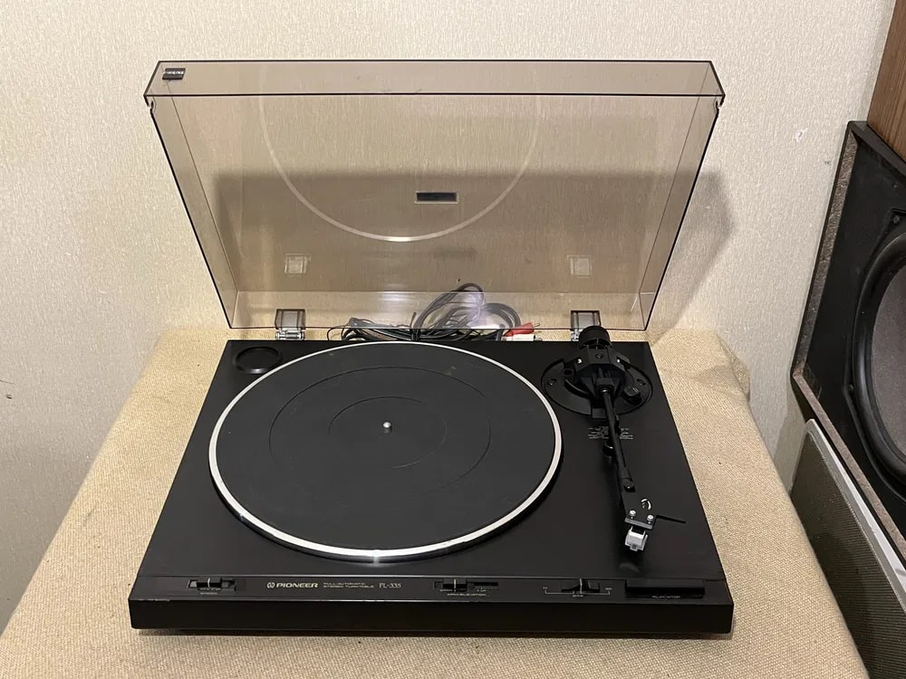 Pioneer PL-335 Rare Vintage Turntable Warranty Belt Drive Full Automatic