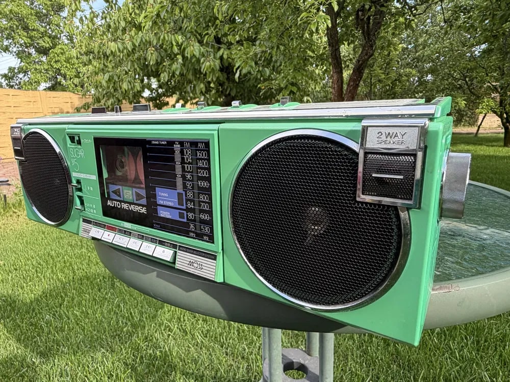 TOSHIBA RT-SF5 Rare Green Vintage Japan Boombox Getto Blaster Warranty