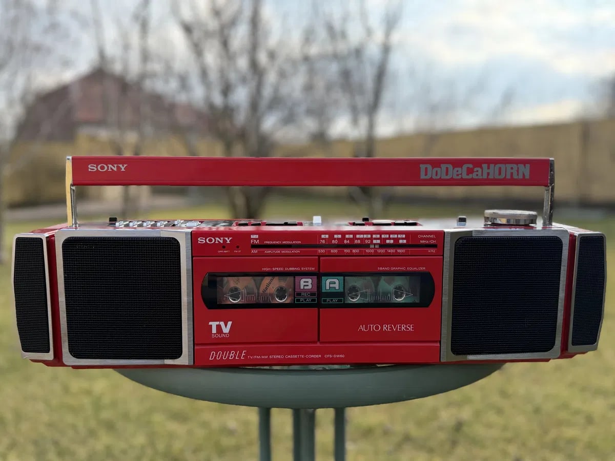 Sony CFS-DW 60 Rare Vintage Boombox Serviced Built-in Subwoofer