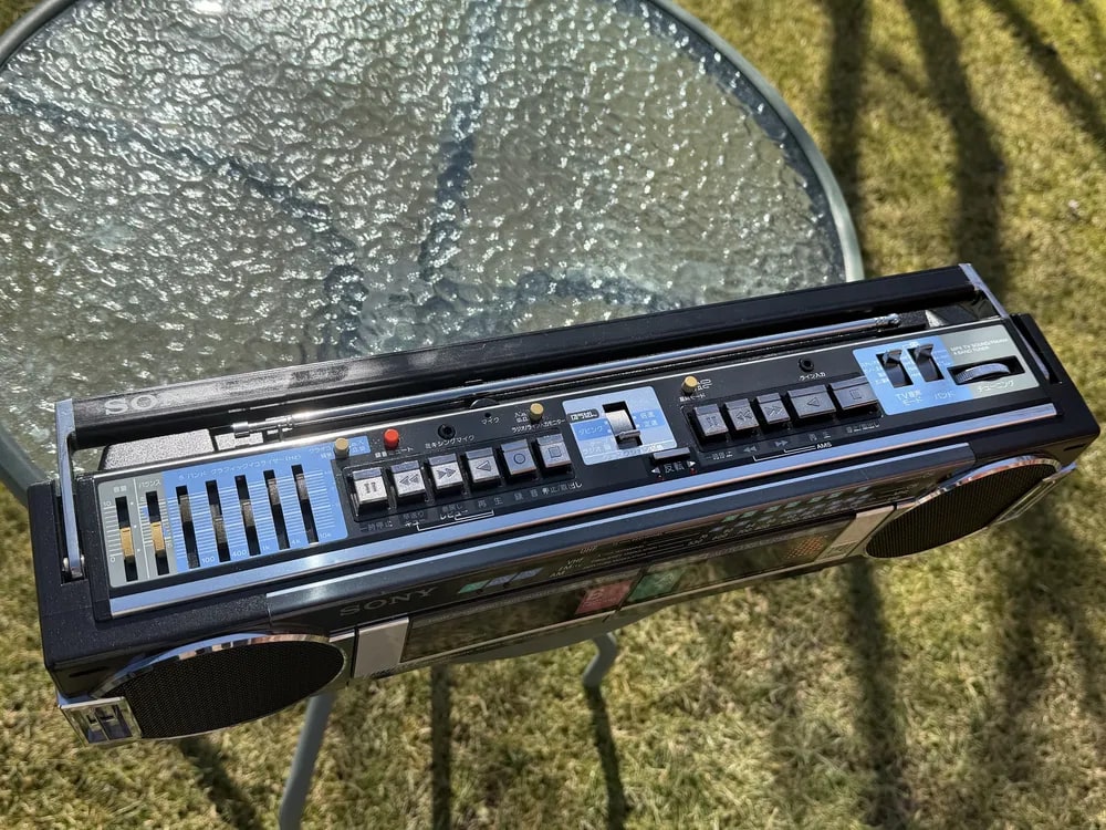 Sony CFS-W 90 Rare Vintage Cassette Boombox Getto blaster Working Warranty