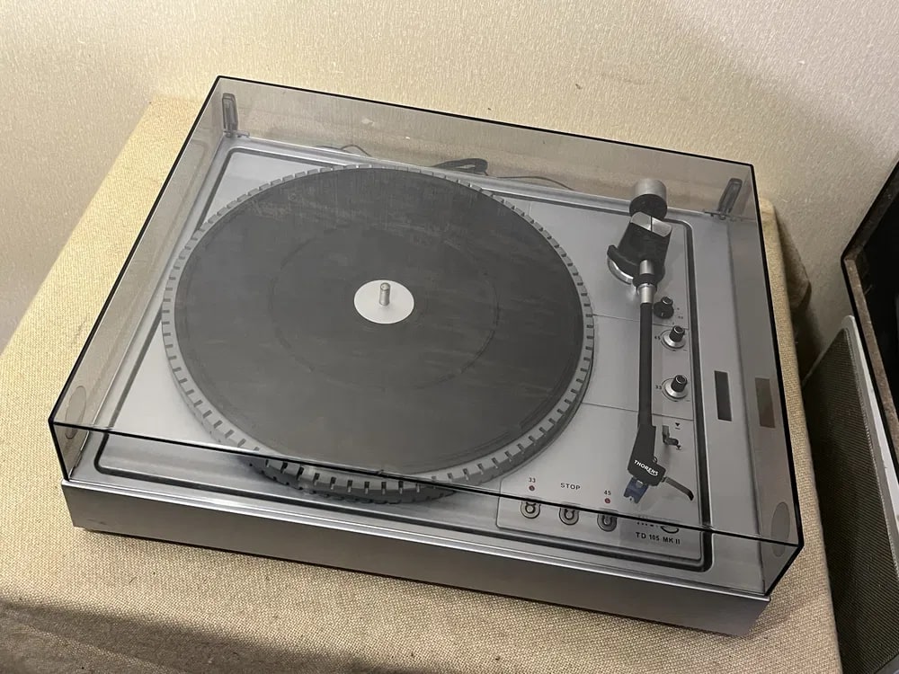 THORENS TD-105 Rare Vintage Turntable Tested Belt Drive Hi-Fi Warranty